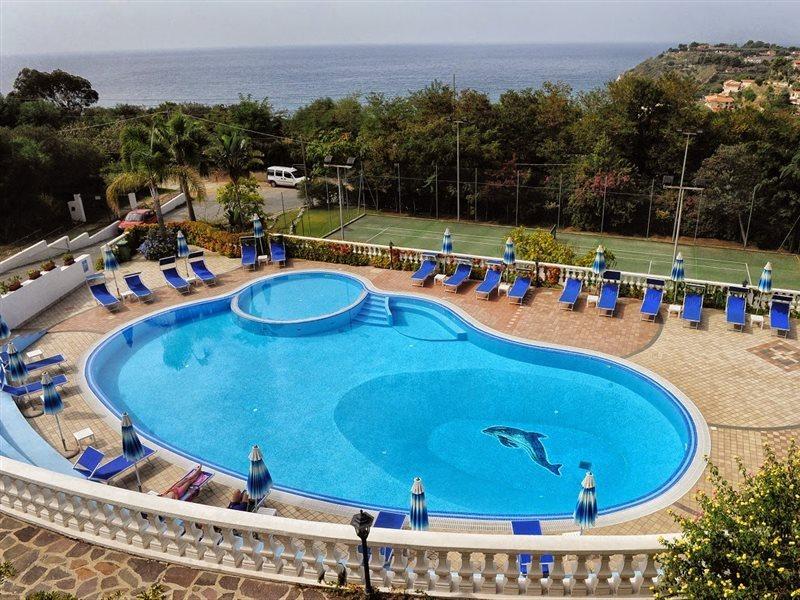Villaggio Pineta Petto Bianco Capo Vaticano Exterior foto